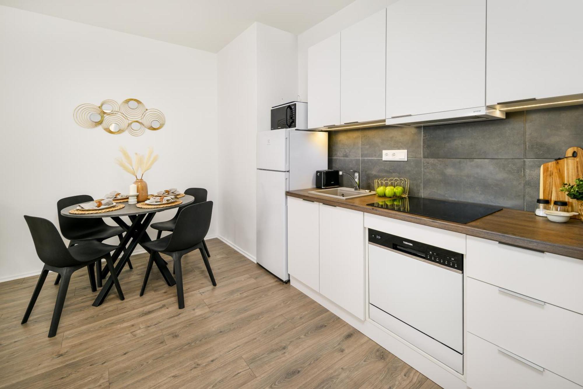 Marone Circles Comfortable For 4 With Parking Lejlighed Budapest