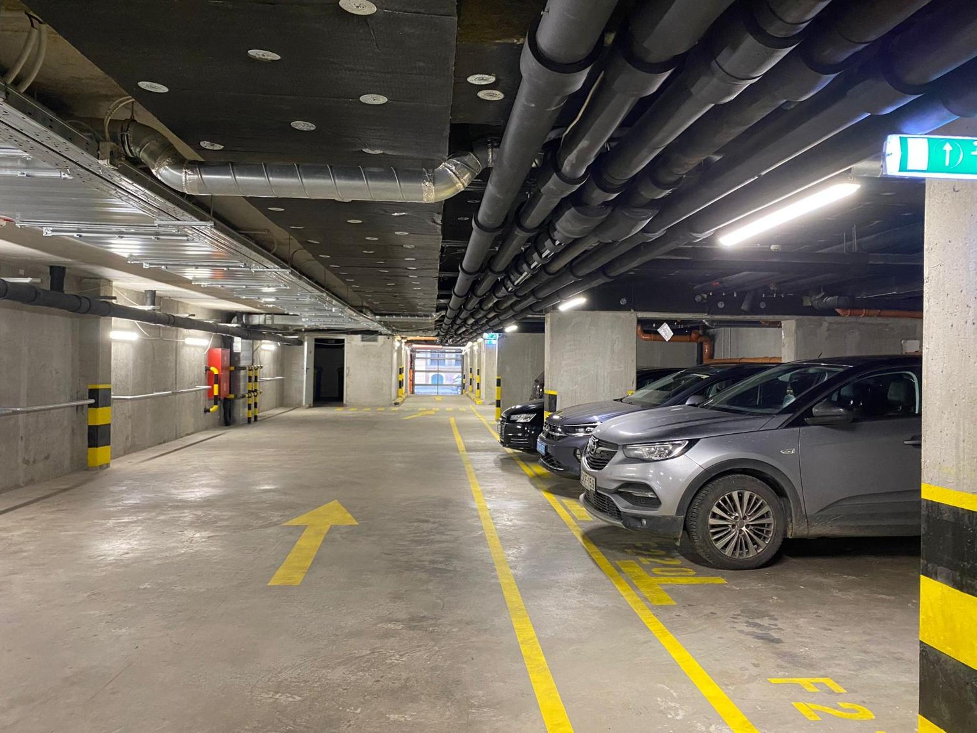 Lejlighed Marone Circles Comfortable For 4 With Parking *